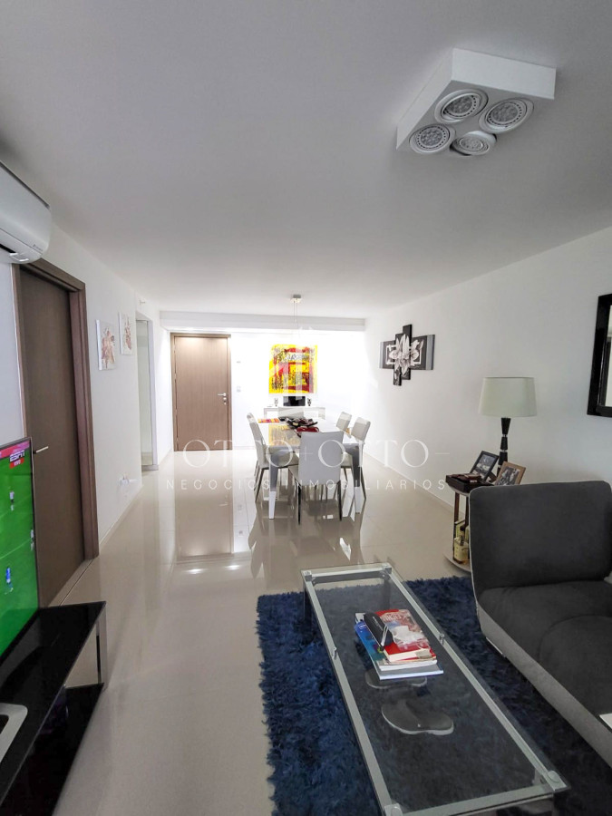 Apartamento ID.26588 - Apartamento en venta, 4 dormitorios en playa brava punta del este