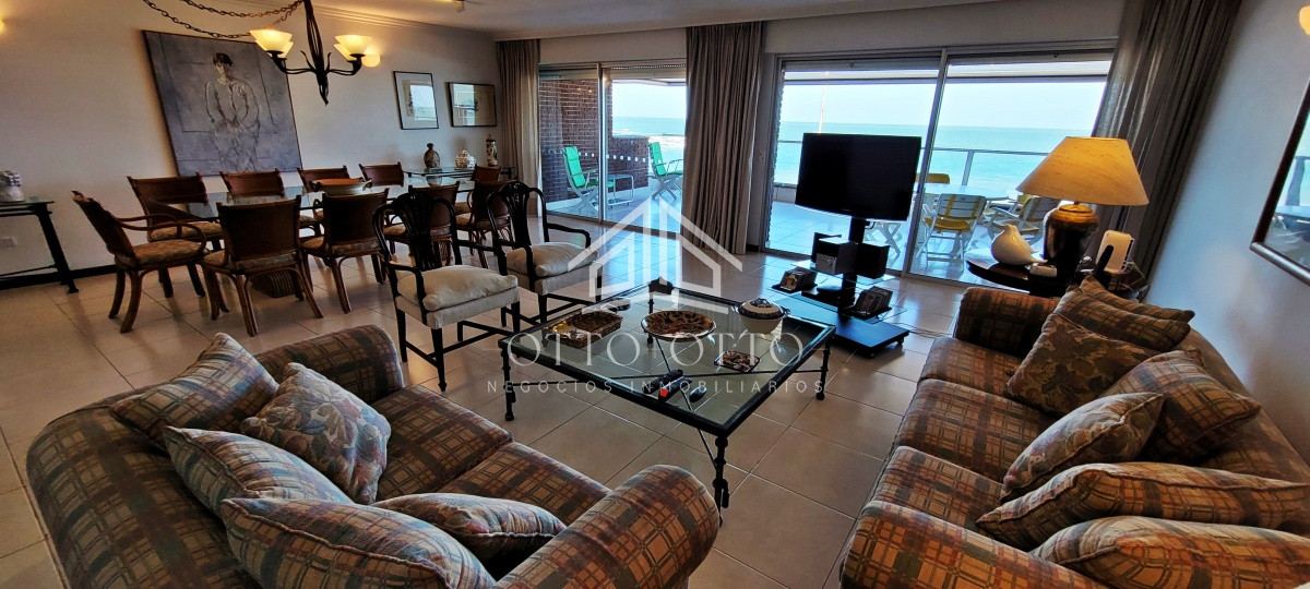 Apartamento ID.25096 - Frente al mar, inmejorables vistas