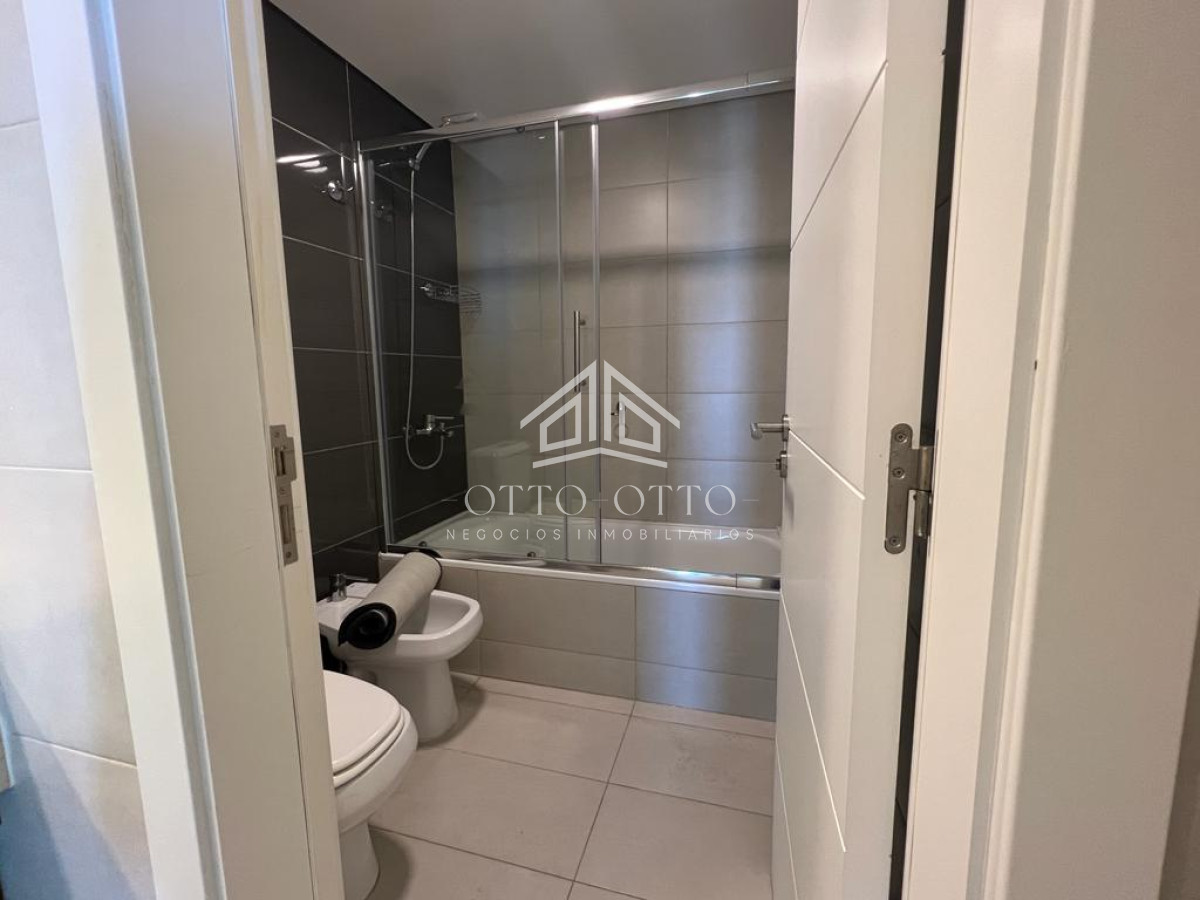 Apartamento ID.15539 - Apartamento en venta 2 dormitorios en Playa Brava, Punta del Este 