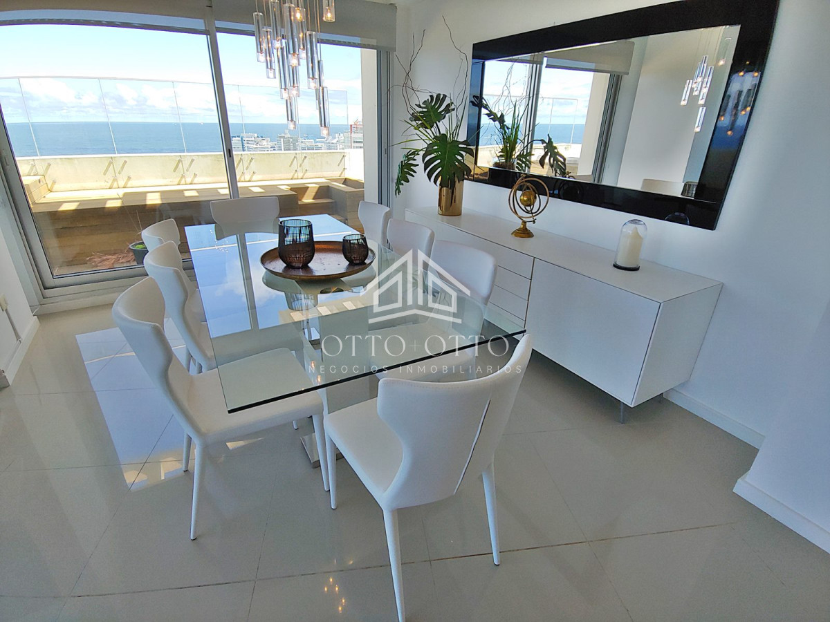 Apartamento ID.1455 - Pent house en venta en Punta del Este