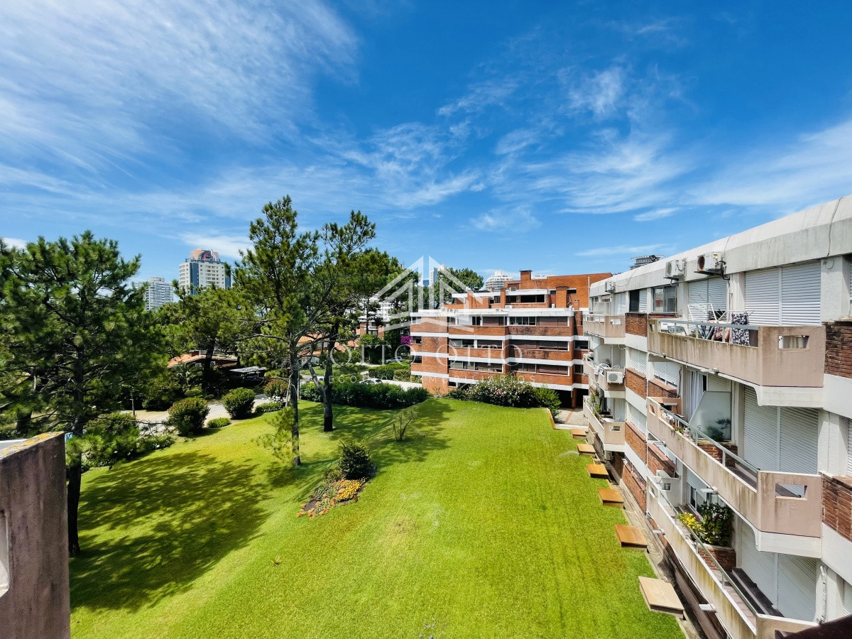 Apartamento ID.25174 - ALQUILER 2 QUINCENA DUPLEX 3 DORM AIDY GRILL