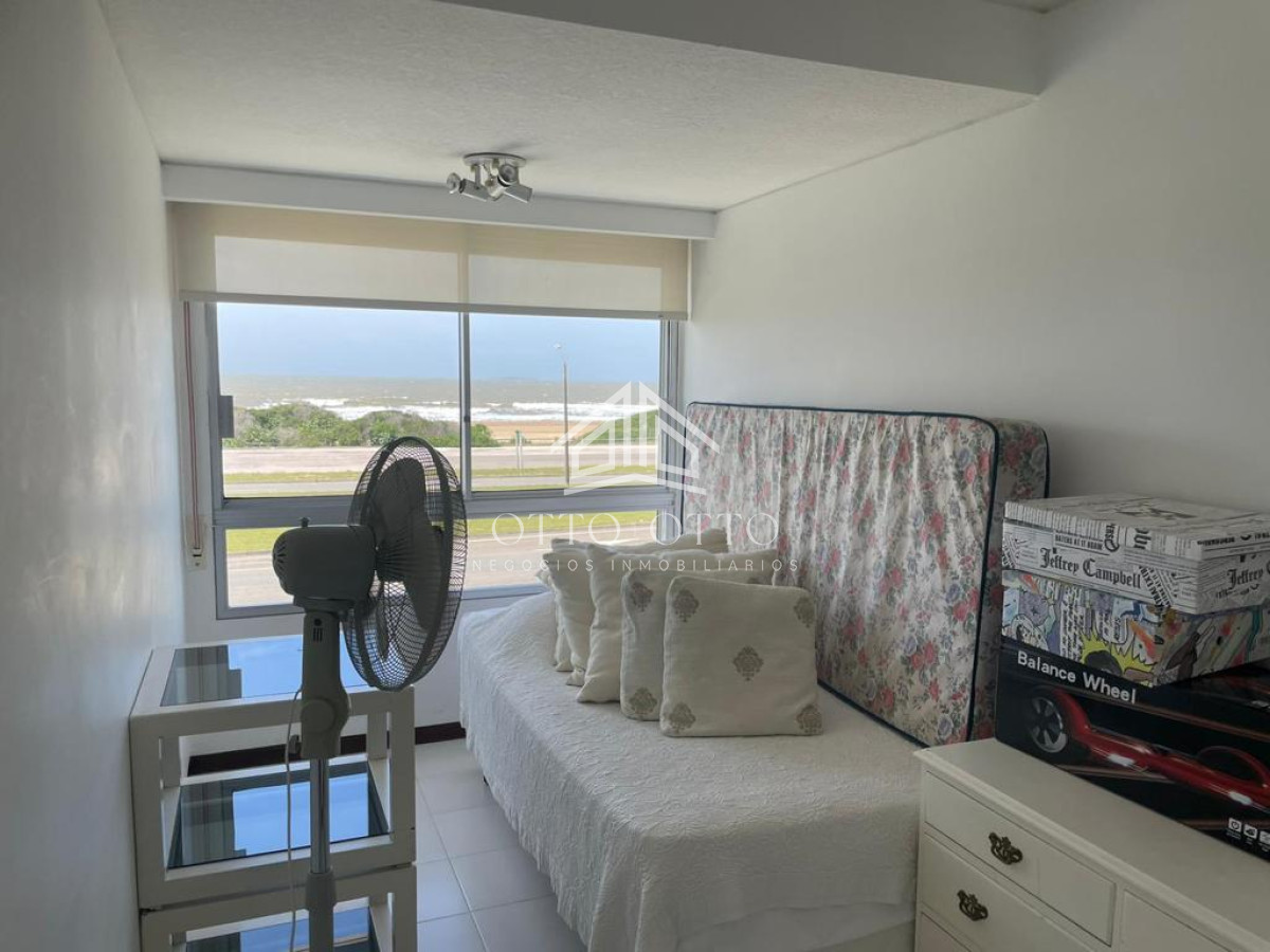 Apartamento ID.11053 - Apartamento en torre de categoría en venta y alquiler temporario.