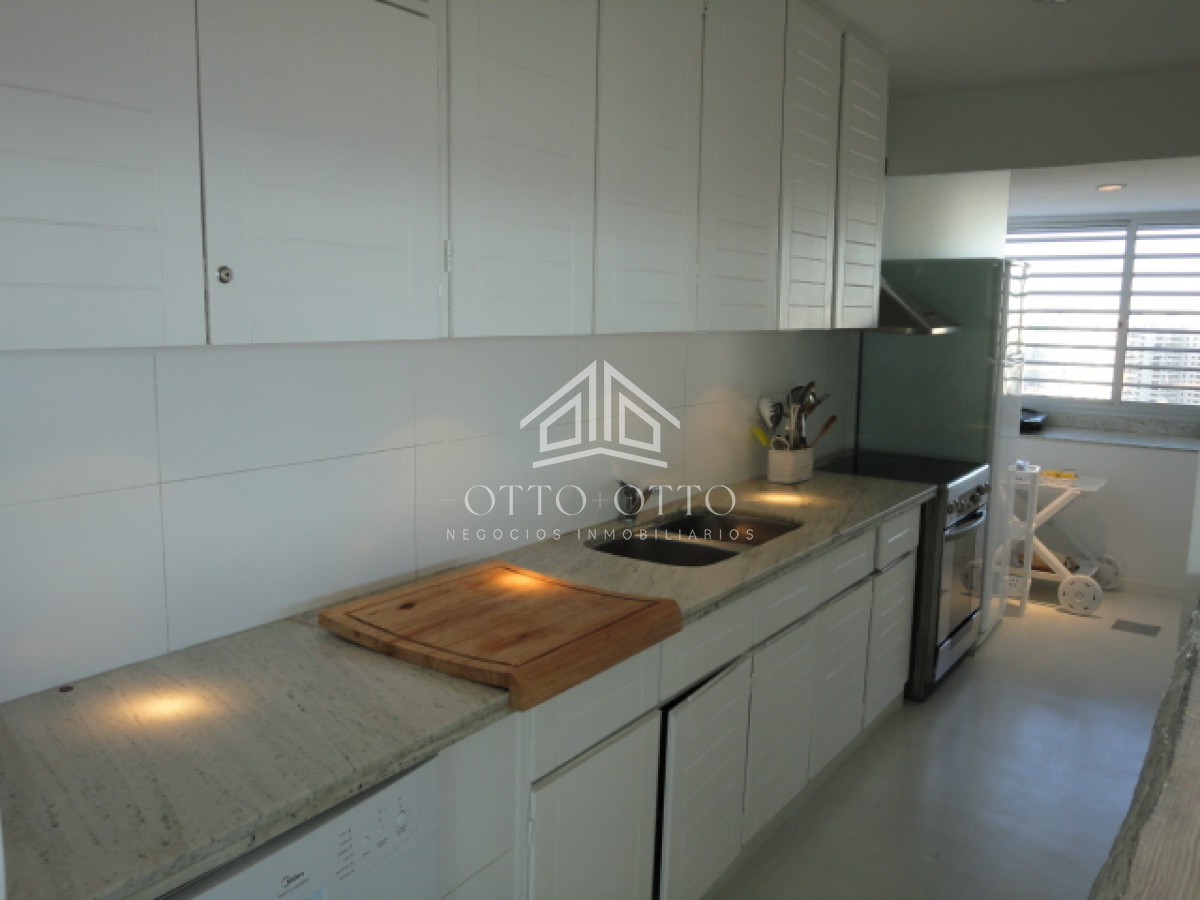 Apartamento ID.11857 - Apartamento en Peninsula de Punta del Este! 3 dormitorios! 