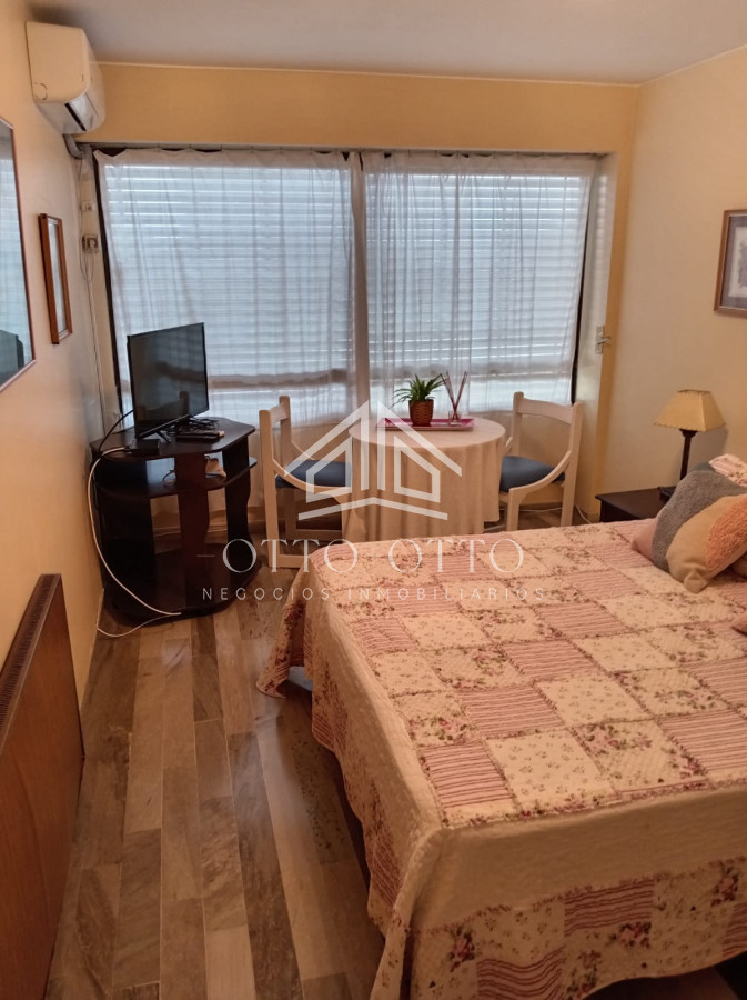 Apartamento ID.10206 - APARTAMENTO DE 3 DORMITORIOS EN ALQUILER ANUAL