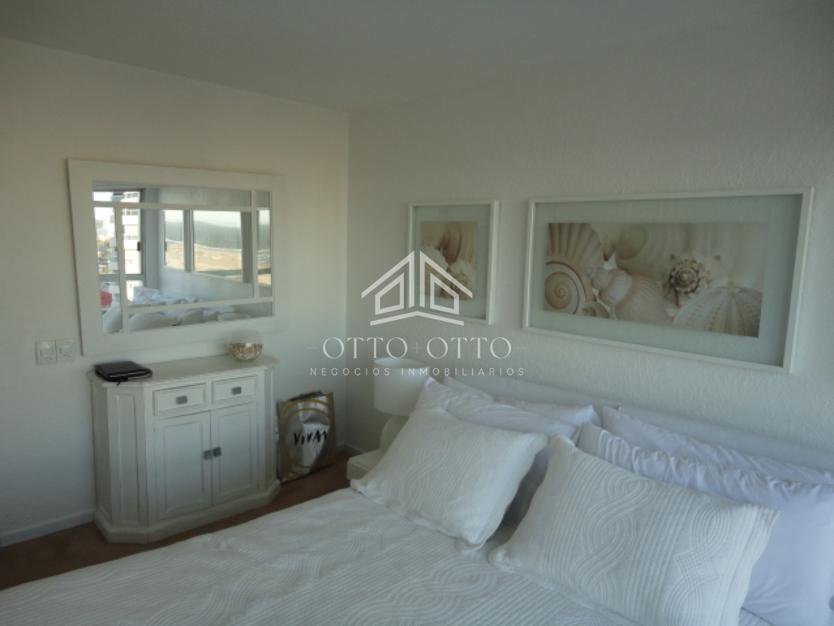 Apartamento ID.11857 - Apartamento en Peninsula de Punta del Este! 3 dormitorios! 