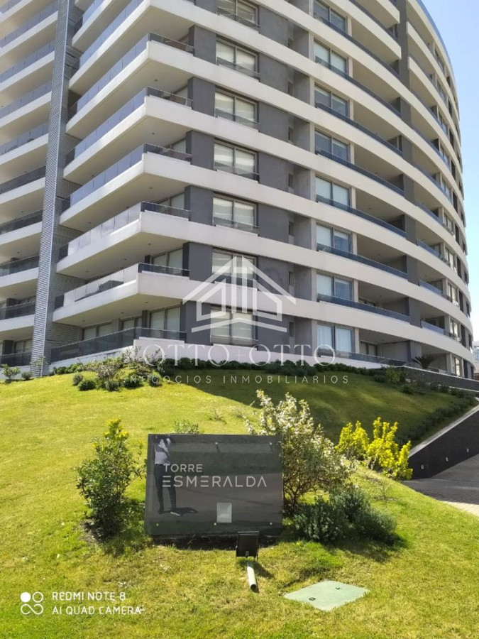Apartamento ID.567 - Venta apartamento tres dormitorios punta del este edificio torre esmeralda