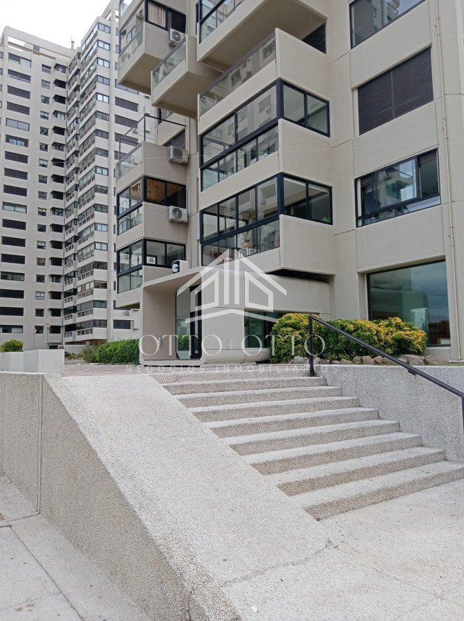 Apartamento ID.10206 - APARTAMENTO DE 3 DORMITORIOS EN ALQUILER ANUAL