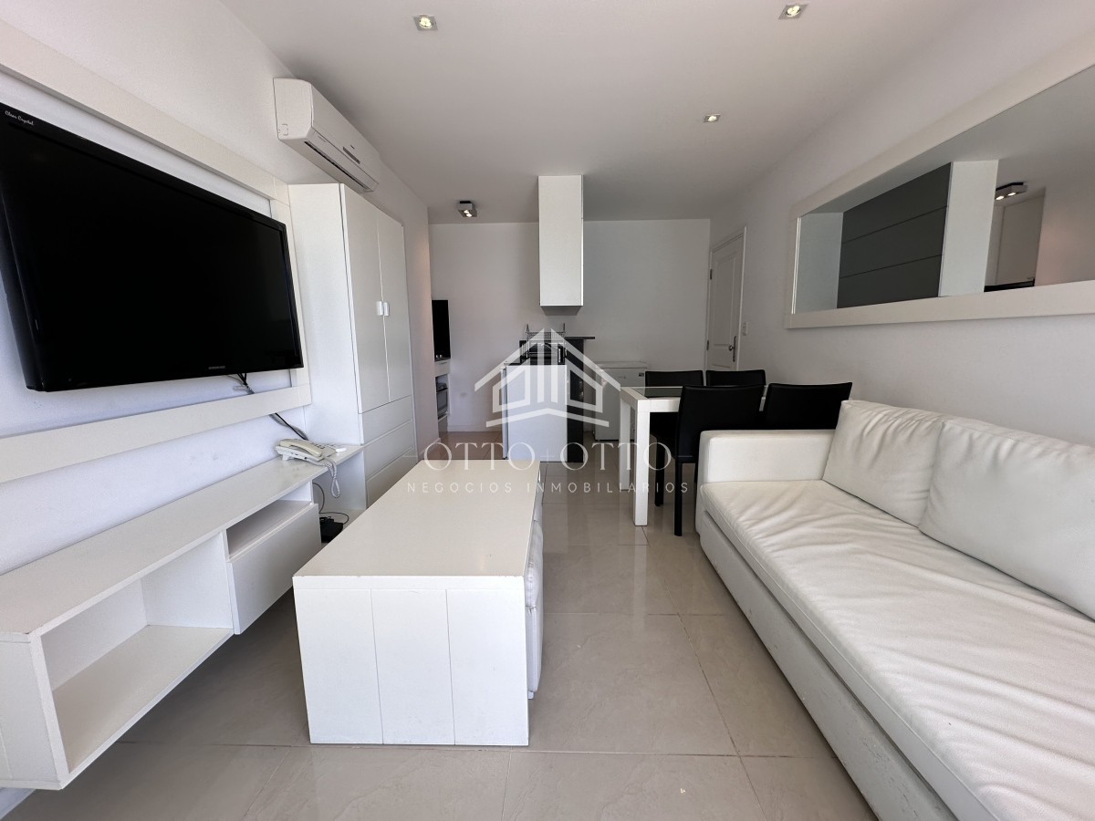 Apartamento ID.27608 - Venta apartamento un dormitorio punta del este edificio Sol y Luna 2