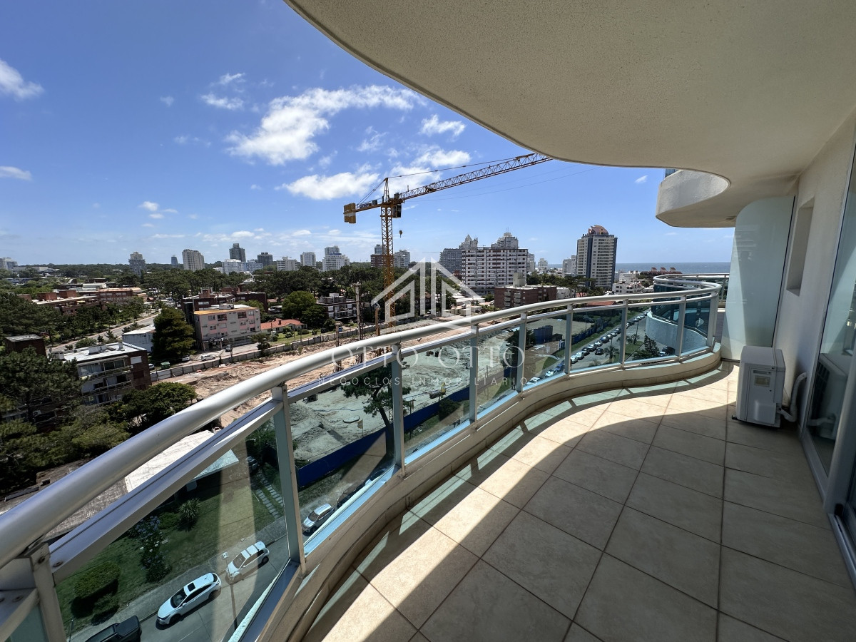 Apartamento ID.26728 - Gran Apartamento en Punta del Este