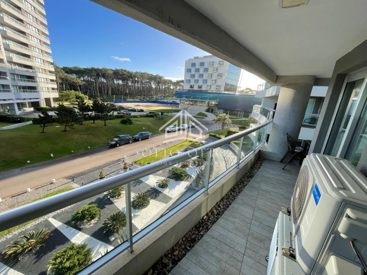 Apartamento ID.5062 - Venta apartamento un dormitorio Punta del este Brava edificio Look Brava