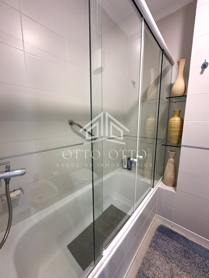 Apartamento ID.28526 - Penthouse en Venta de 3 Dormitorios en Punta del Este