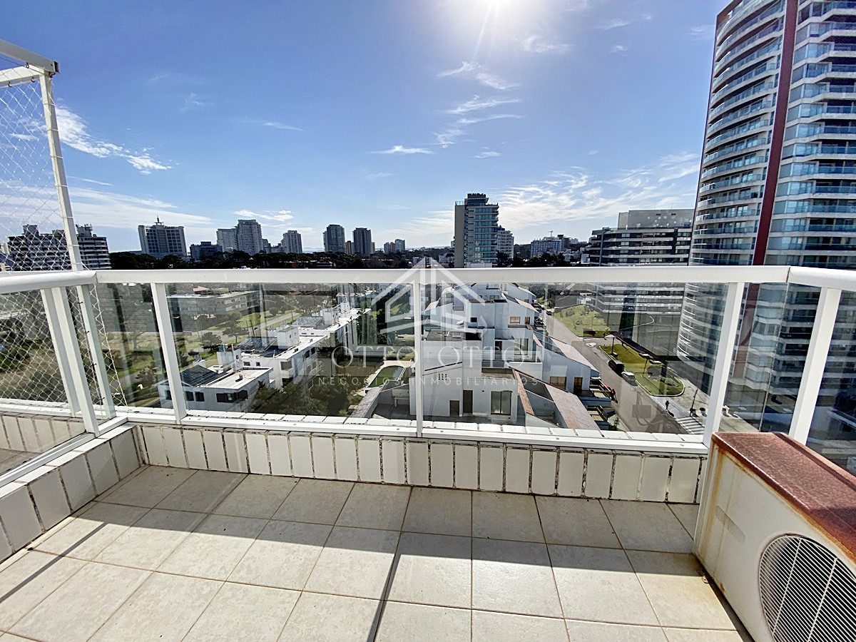 Apartamento ID.10825 - Gran Pent House en primera fila