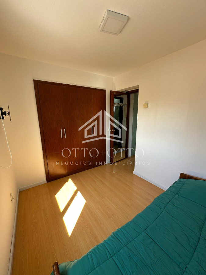 Apartamento ID.28018 - Venta apartamento dos dormitorios punta del este edificio Green Village