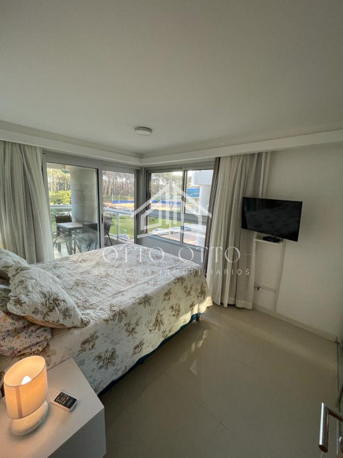 Apartamento ID.5062 - Venta apartamento un dormitorio Punta del este Brava edificio Look Brava