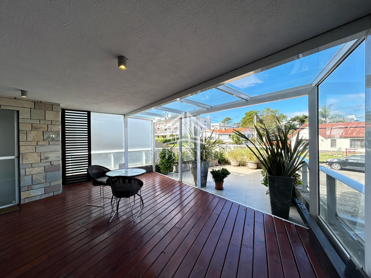 Apartamento ID.500 - Venta apartamento un dormitorio punta del este edificio Ten Mansa vista al mar
