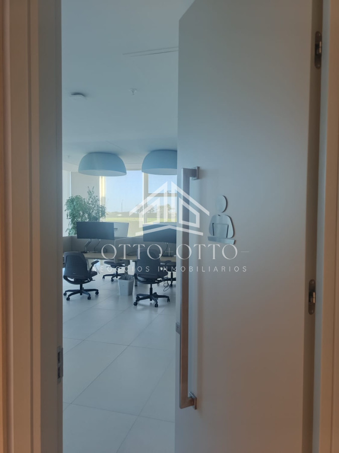Apartamento ID.28628 - Apartamento en venta 3 dormitorios en Punta Del Este