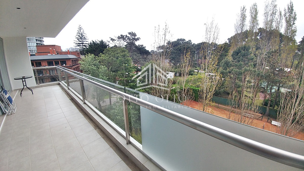 Apartamento ID.4809 - Apartamento en edificio de categoría próximo al mar! 