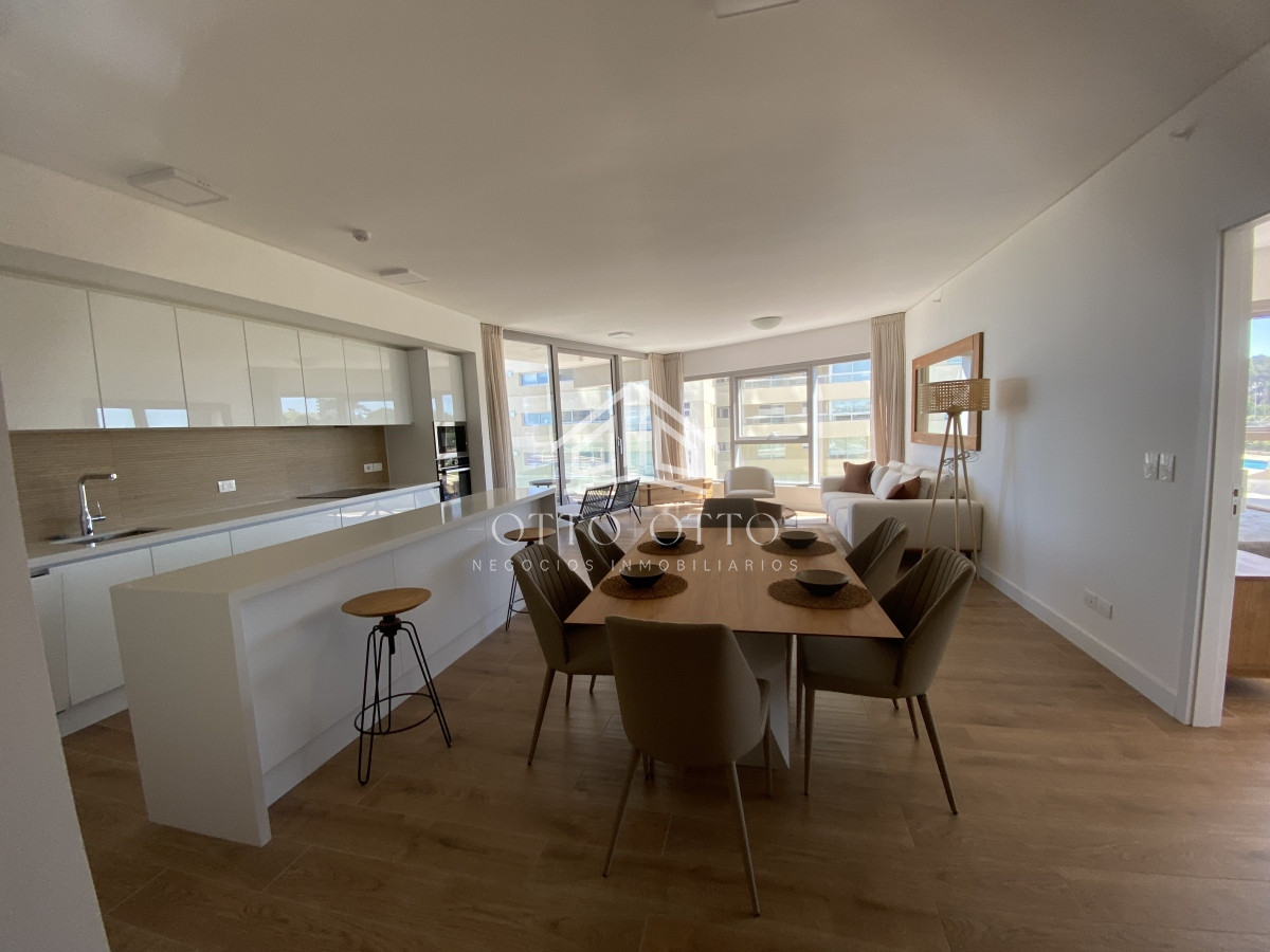 Apartamento ID.27358 - Apartamento de 2 dormitorios en venta, Punta del Este TRUMP TOWER