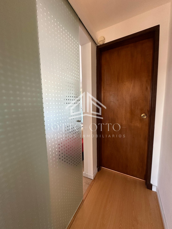 Apartamento ID.28018 - Venta apartamento dos dormitorios punta del este edificio Green Village