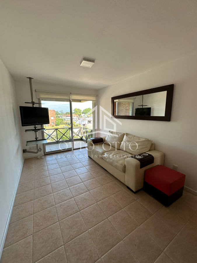 Apartamento ID.28018 - Venta apartamento dos dormitorios punta del este edificio Green Village