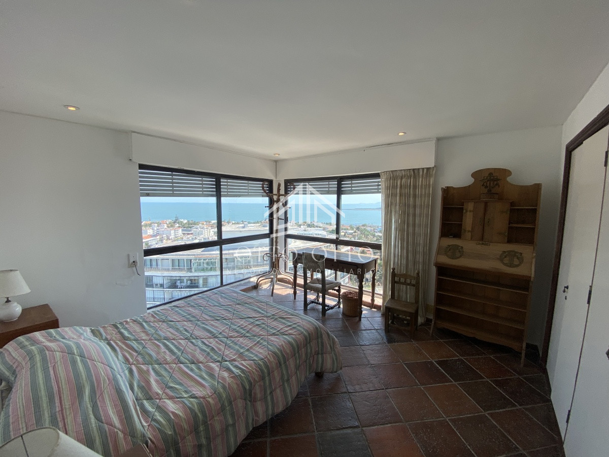 Apartamento ID.26660 - Venta apartamento 3 dormitorios Peninsula Punta del Este