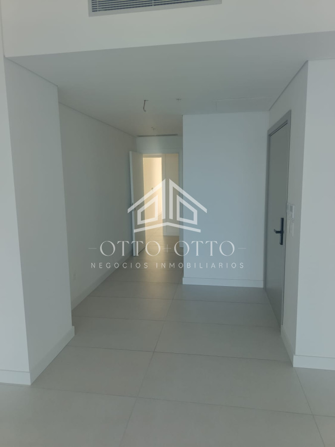 Apartamento ID.28628 - Apartamento en venta 3 dormitorios en Punta Del Este