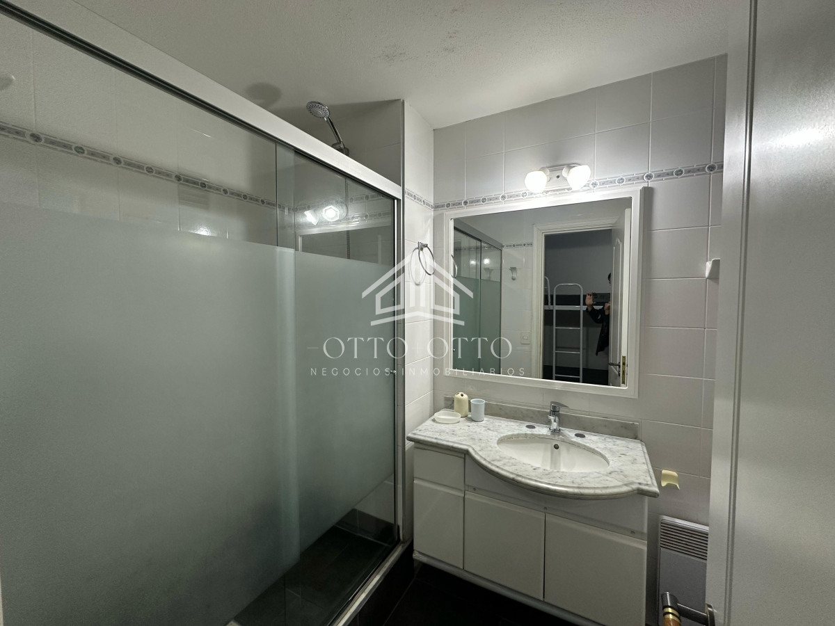 Apartamento ID.10734 - Venta apartamento un dormitorio punta del este Mansa edificio Palm Beach