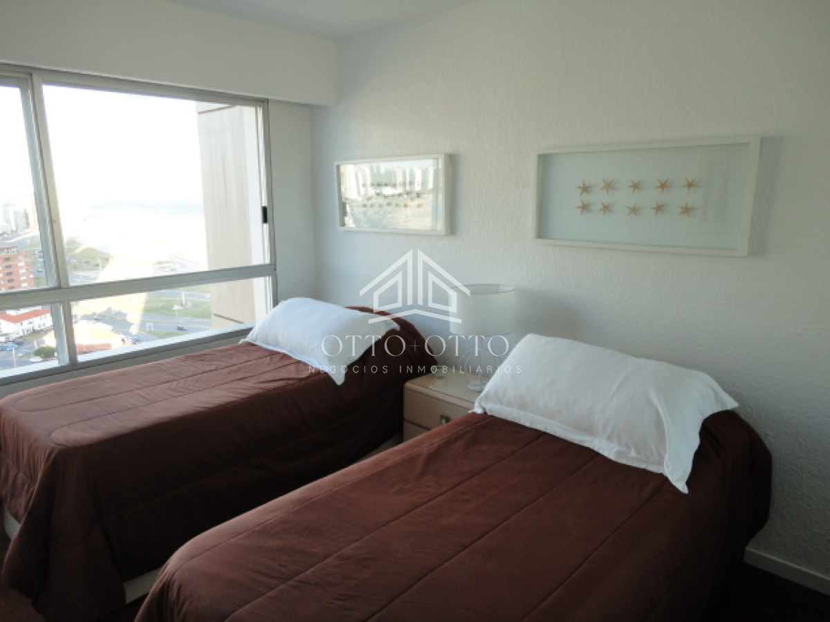Apartamento ID.11857 - Apartamento en Peninsula de Punta del Este! 3 dormitorios! 