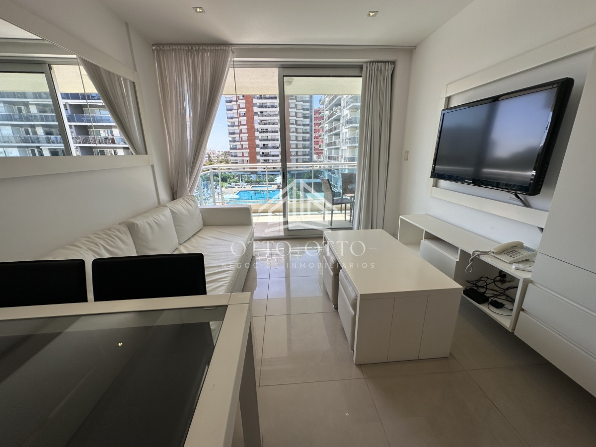 Apartamento ID.27608 - Venta apartamento un dormitorio punta del este edificio Sol y Luna 2