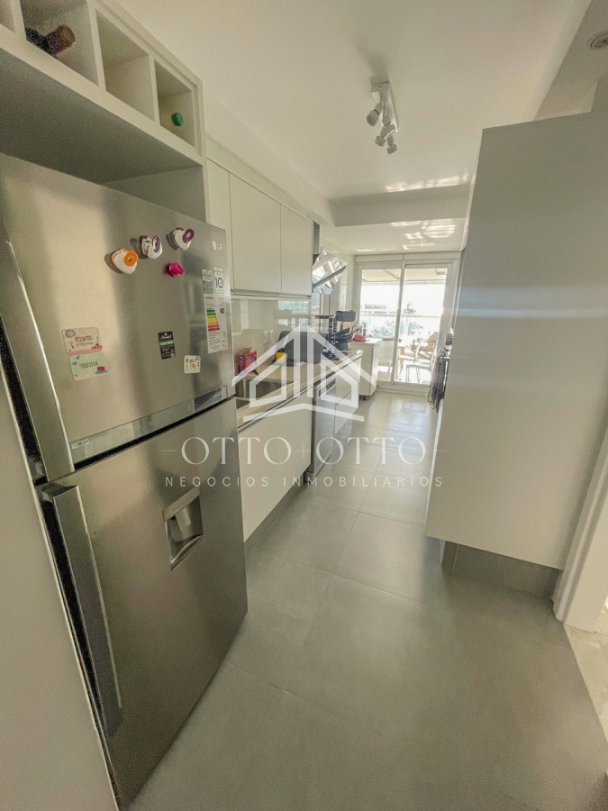 Apartamento ID.25310 - Apartamento en venta, 3 dormitorios en Punta del Este
