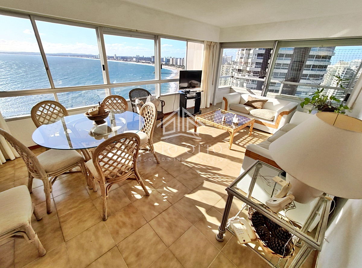 Apartamento ID.10523 - Apartamento en Peninsula de  Punta del Este! 3 dormitorios 