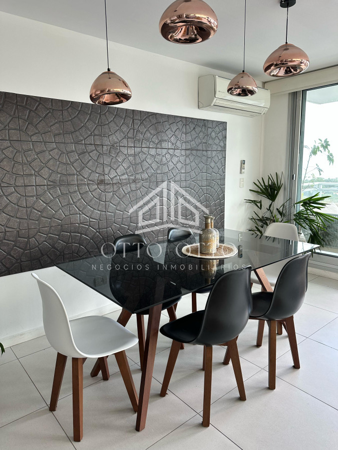 Apartamento ID.28641 - Espectacular apartamento 2 dormitorios en venta con vista a la Isla Gorriti en Punta del Este de 2 dormitorios 2 baños cochera incluida