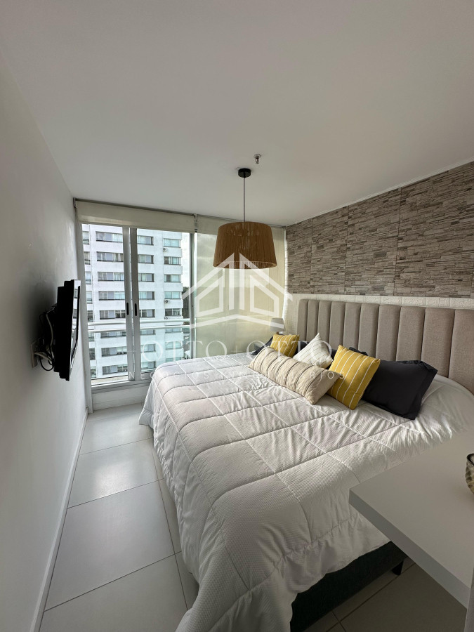 Apartamento ID.28641 - Espectacular apartamento 2 dormitorios en venta con vista a la Isla Gorriti en Punta del Este de 2 dormitorios 2 baños cochera incluida