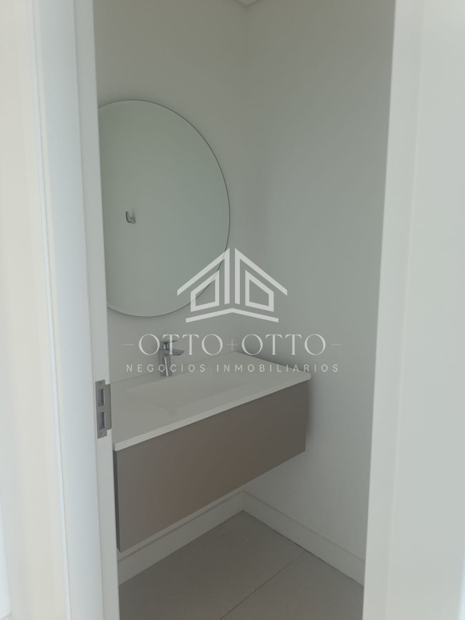 Apartamento ID.28628 - Apartamento en venta 3 dormitorios en Punta Del Este