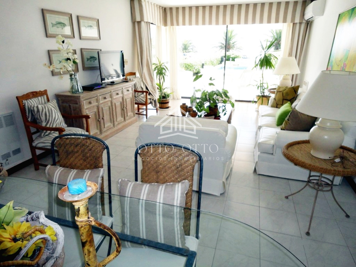Apartamento ID.10522 - Apartamento en la Peninsula de Punta del Este, 3 dormitorios! 