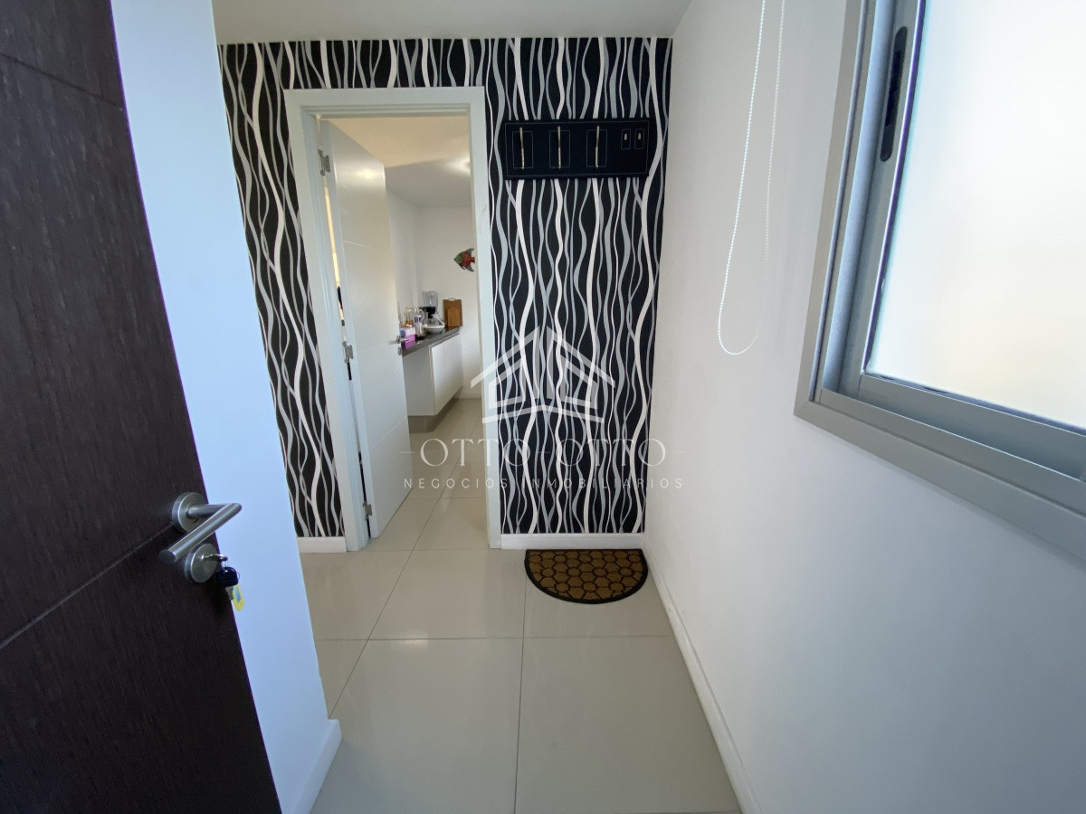 Apartamento ID.6334 - Apartamento en venta, 2 dormitorios, en la Peninsula de Punta del Este!