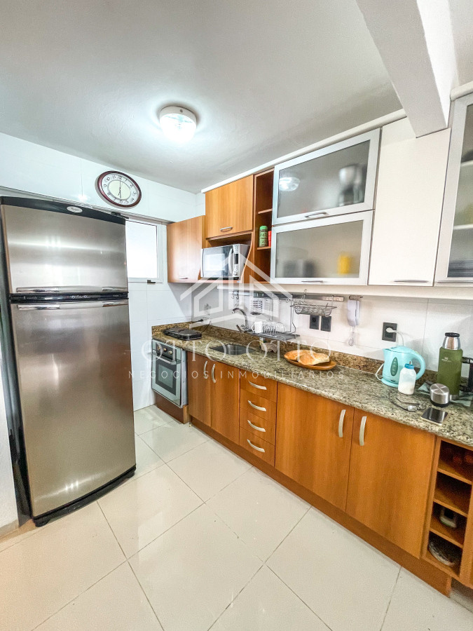 Apartamento ID.28533 - Apartamento de 2 dormitorios en venta, Punta del Este