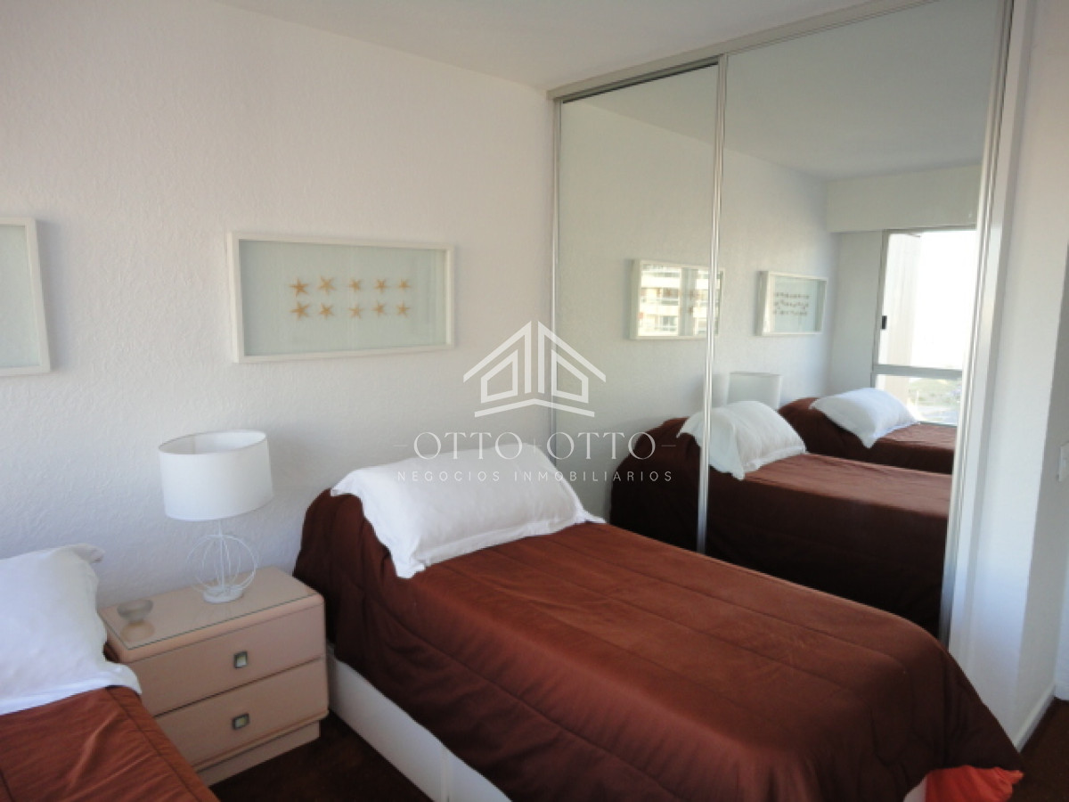 Apartamento ID.11857 - Apartamento en Peninsula de Punta del Este! 3 dormitorios! 