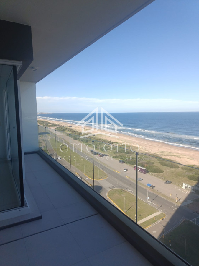 Apartamento ID.28628 - Apartamento en venta 3 dormitorios en Punta Del Este