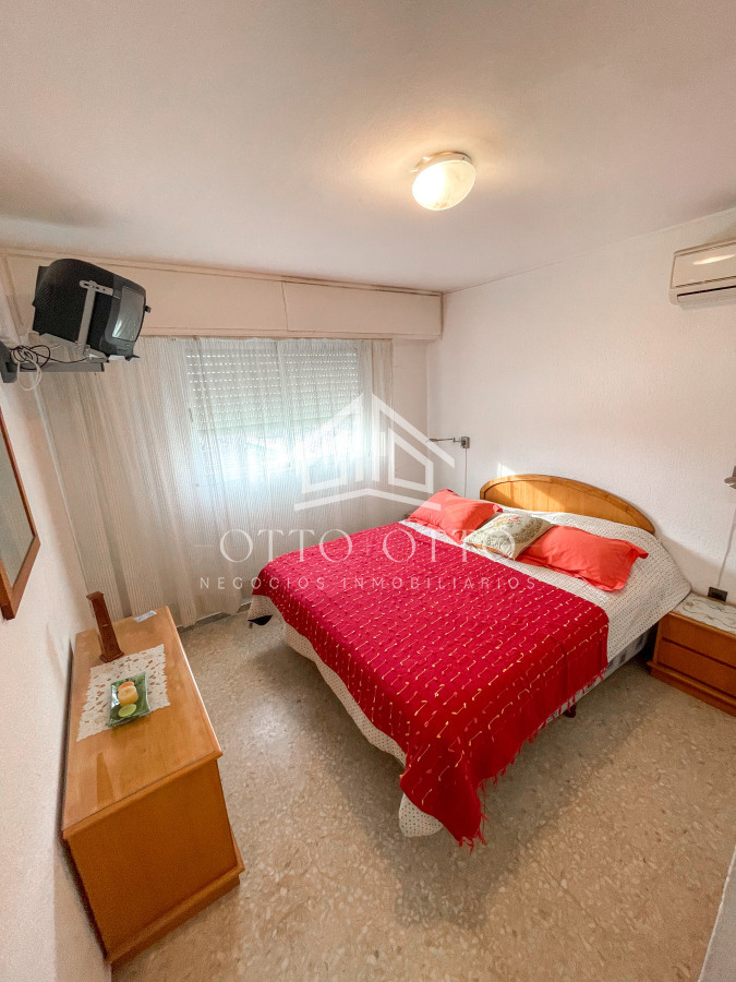 Apartamento ID.28533 - Apartamento de 2 dormitorios en venta, Punta del Este