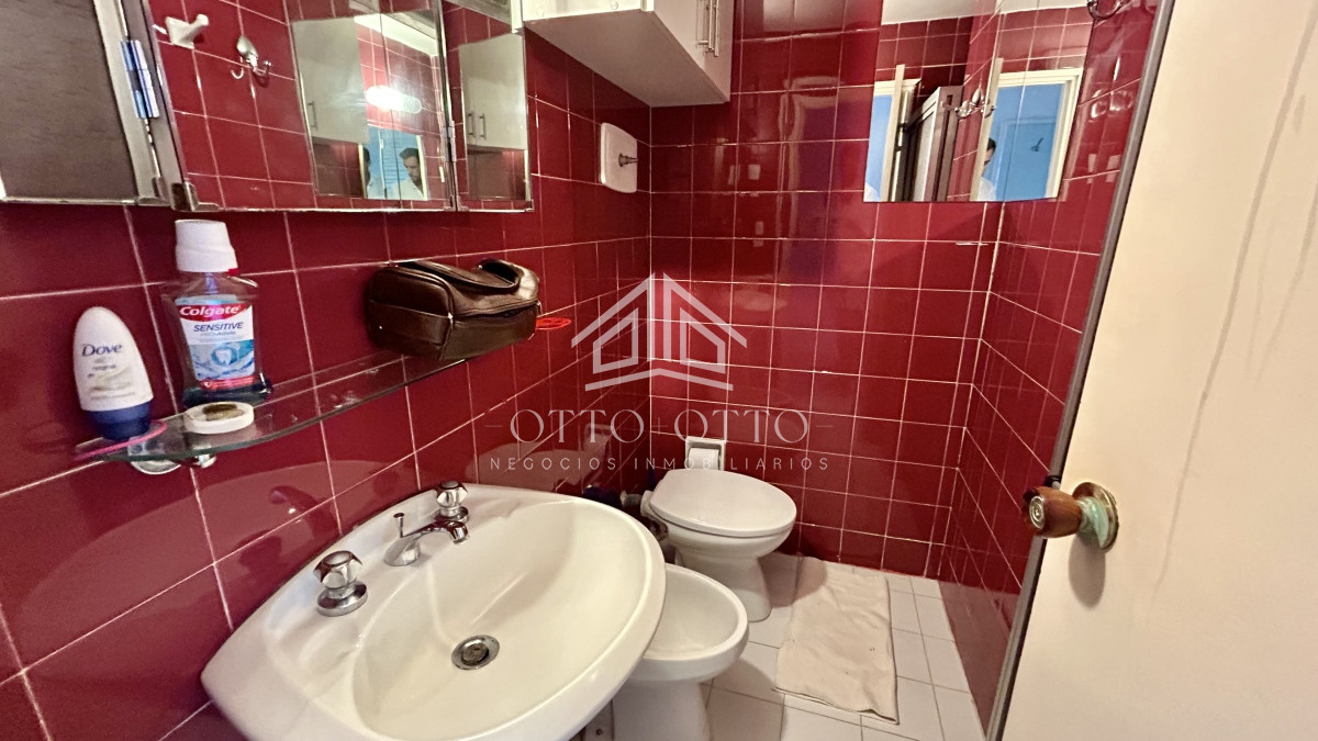 Apartamento ID.19202 - Apartamento en venta 2 dormitorios frente al mar en Punta del Este Playa Brava