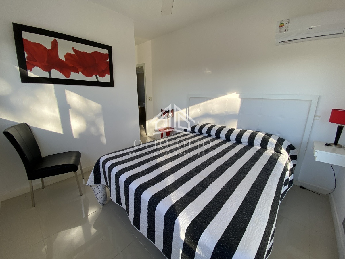 Apartamento ID.6334 - Apartamento en venta, 2 dormitorios, en la Peninsula de Punta del Este!