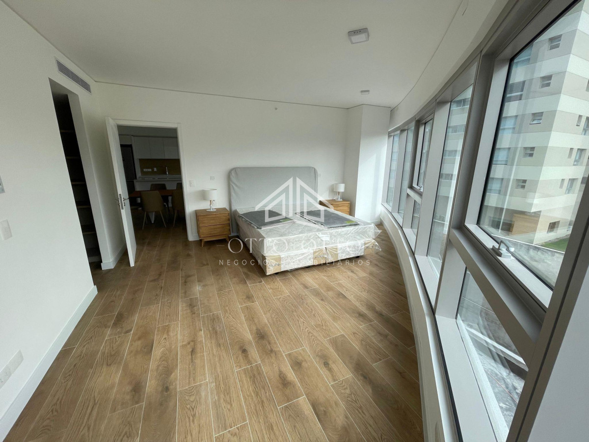 Apartamento ID.27358 - Apartamento de 2 dormitorios en venta, Punta del Este TRUMP TOWER
