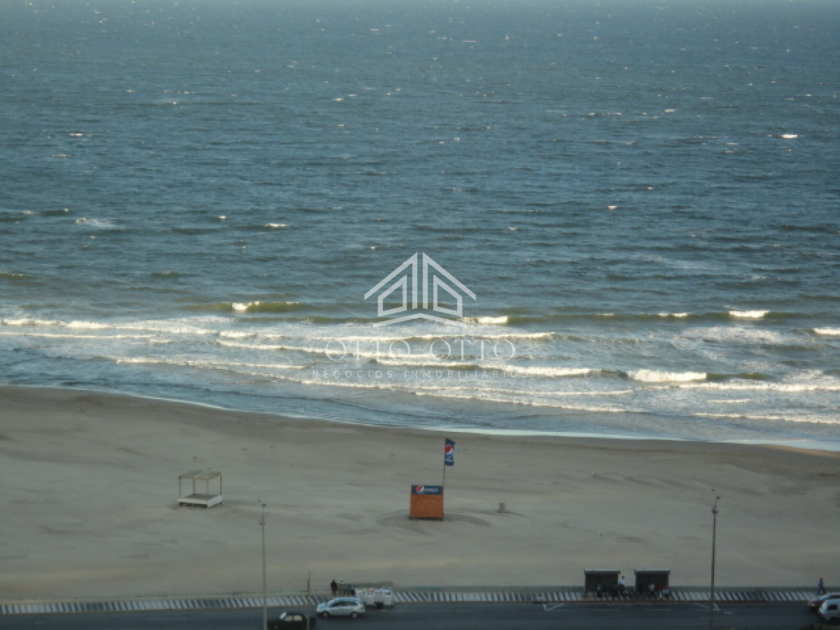 Apartamento ID.11857 - Apartamento en Peninsula de Punta del Este! 3 dormitorios! 