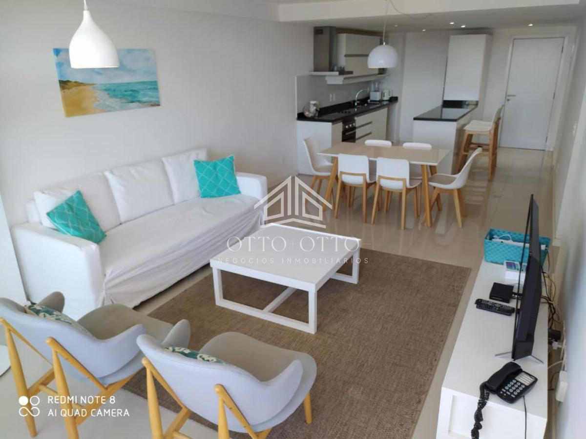 Apartamento ID.567 - Venta apartamento tres dormitorios punta del este edificio torre esmeralda