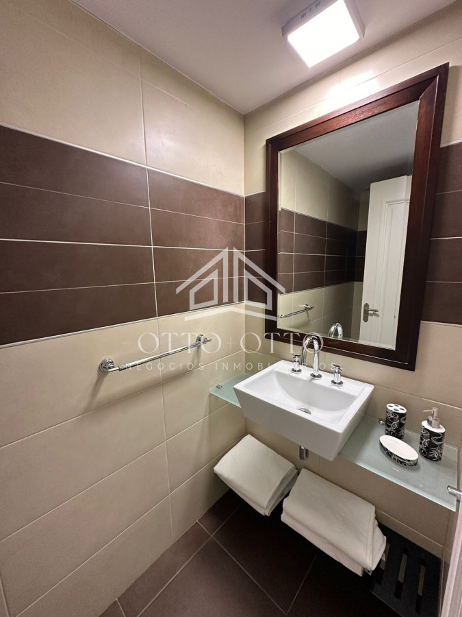 Apartamento ID.17363 - Apartamento Torre Imperiale III Punta del Este con 2 dormitorios en suite.
