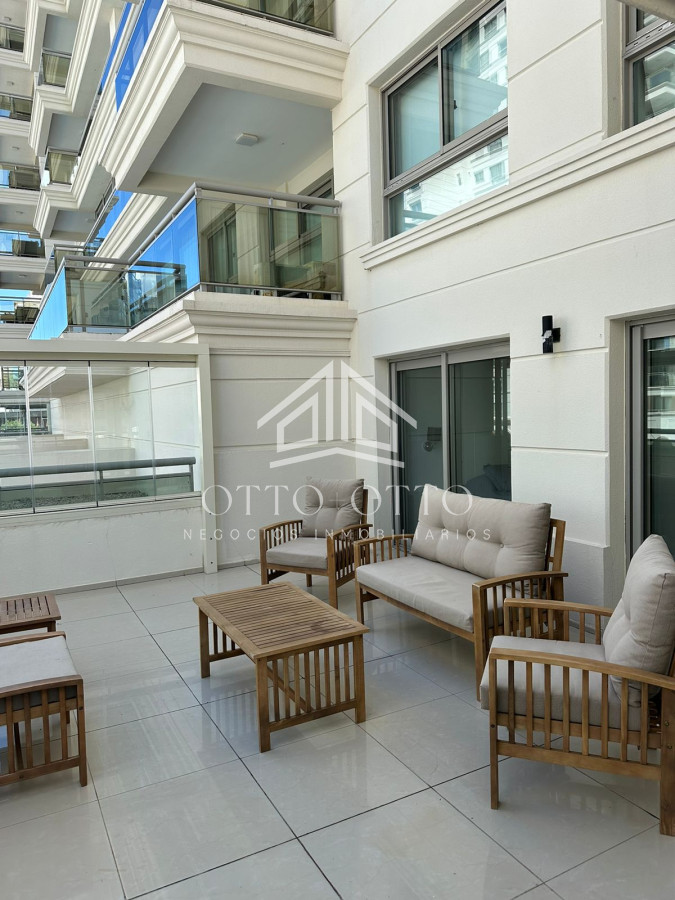 Apartamento ID.17363 - Apartamento Torre Imperiale III Punta del Este con 2 dormitorios en suite.