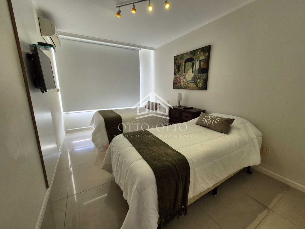 Apartamento ID.459 - Apartamento en venta Playa Brava 3 dormitorios FRENTE AL MAR