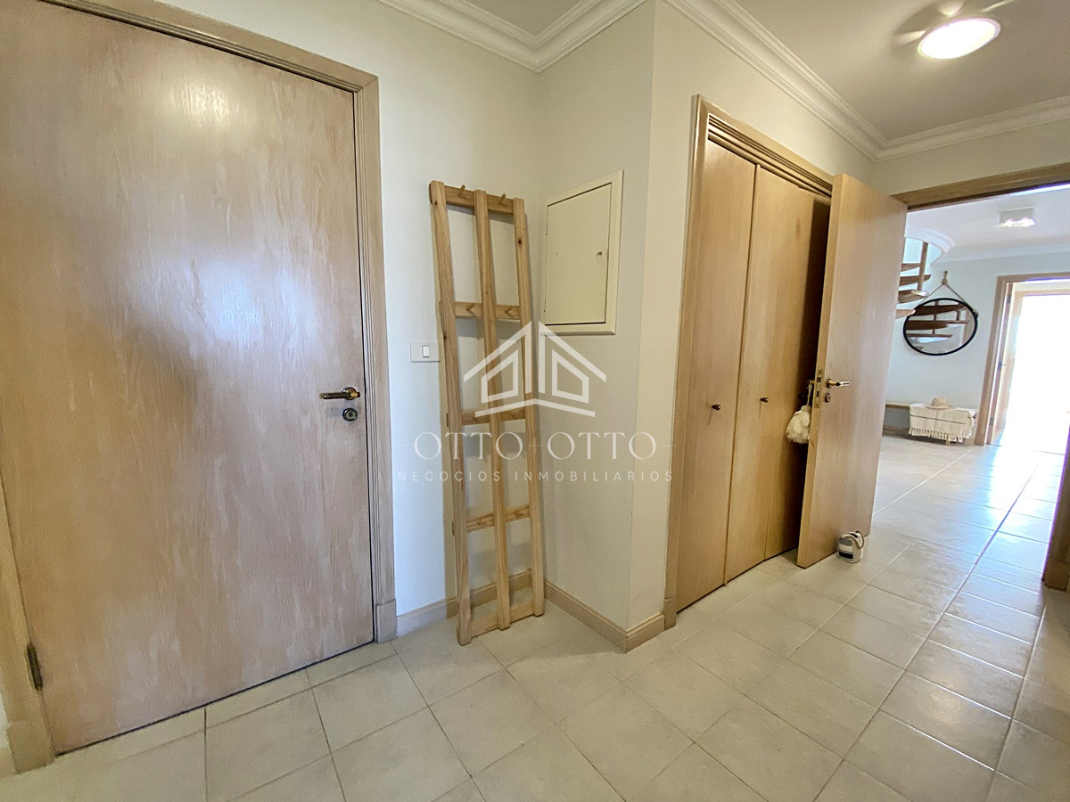 Apartamento ID.10825 - Gran Pent House en primera fila