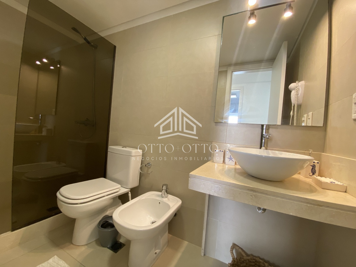 Apartamento ID.27506 - apartamanto de 2 dormitrios 2 baños, parrillero en su terraza
